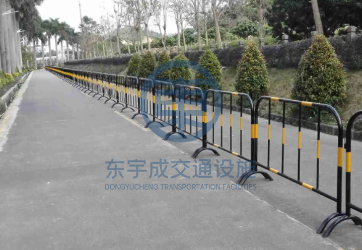 铁马护栏有什么特点